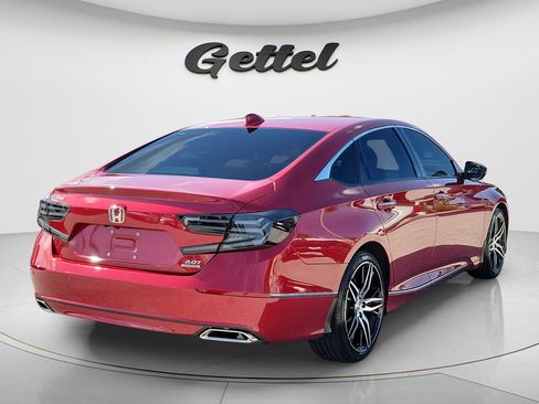 Used 2021 Honda Accord Touring image 5