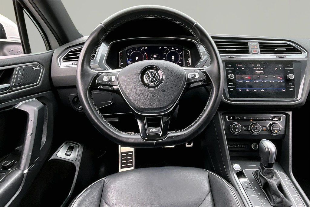 Used 2020 Volkswagen Tiguan SEL Premium R-Line AWD/4WD image 8