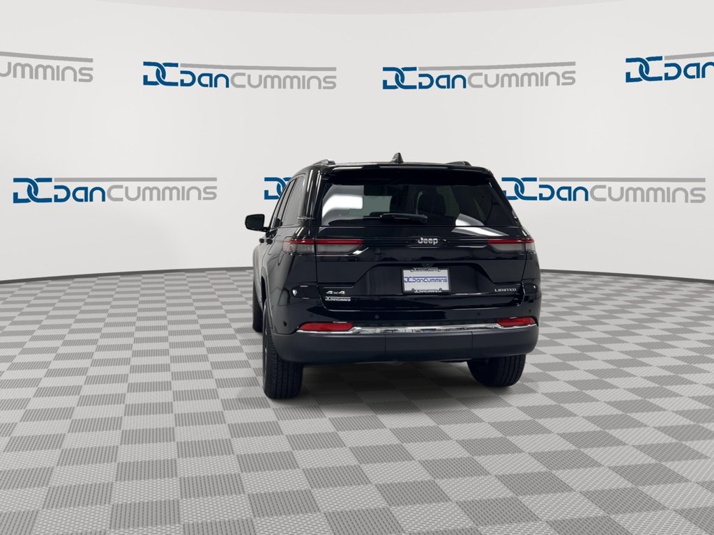 Used 2024 Jeep Grand Cherokee Limited AWD/4WD image 7