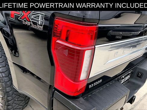 Used 2022 Ford F250 Platinum w/ FX4 Off-Road Package image 41