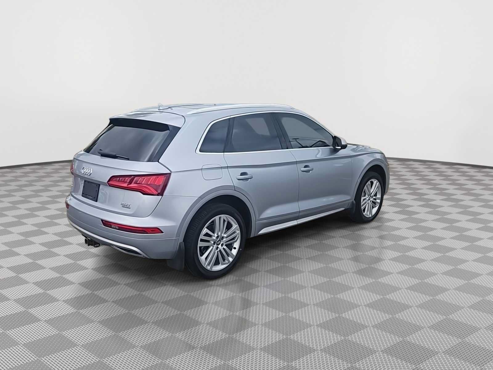 Used 2018 Audi Q5 Prestige w/ Prestige Package AWD/4WD image 8