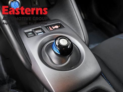 Used 2023 Nissan Leaf S image 13