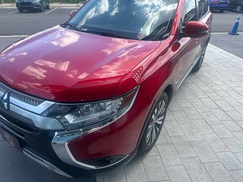 Used 2020 Mitsubishi Outlander SE FWD image 10