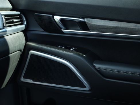 Used 2022 Kia Telluride EX w/ EX Premium Package image 11