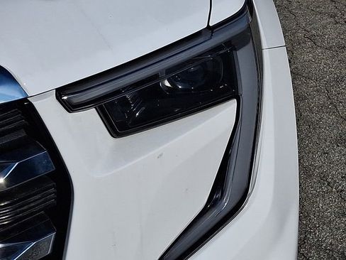 Certified 2024 GMC Acadia Elevation image 9