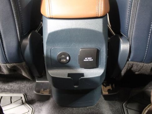 Used 2024 Ford Maverick Lariat w/ FX4 Off-Road Package image 23