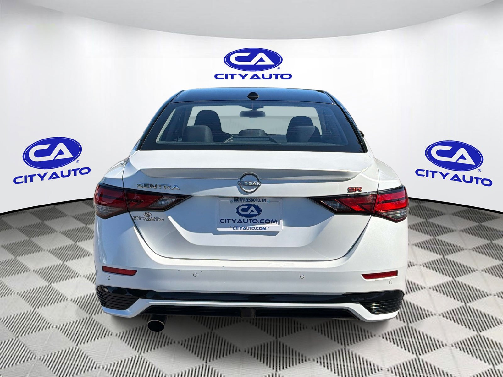Used 2025 Nissan Sentra SR FWD image 4