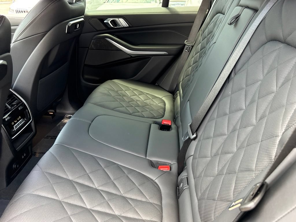 Used 2026 BMW X5 sDrive40i w/ Premium Package RWD image 33
