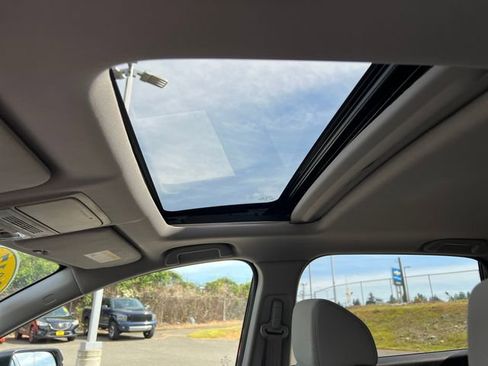 Used 2017 Honda CR-V EX image 26
