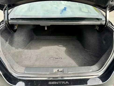 Used 2022 Nissan Sentra SV w/ Trunk Package FWD image 14