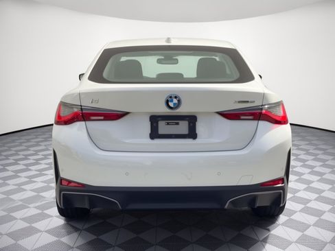 Used 2024 BMW i4 xDrive40i w/ Premium Package AWD/4WD image 11