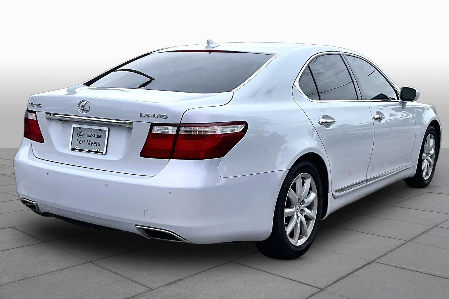 Used 2008 Lexus LS 460 RWD image 12