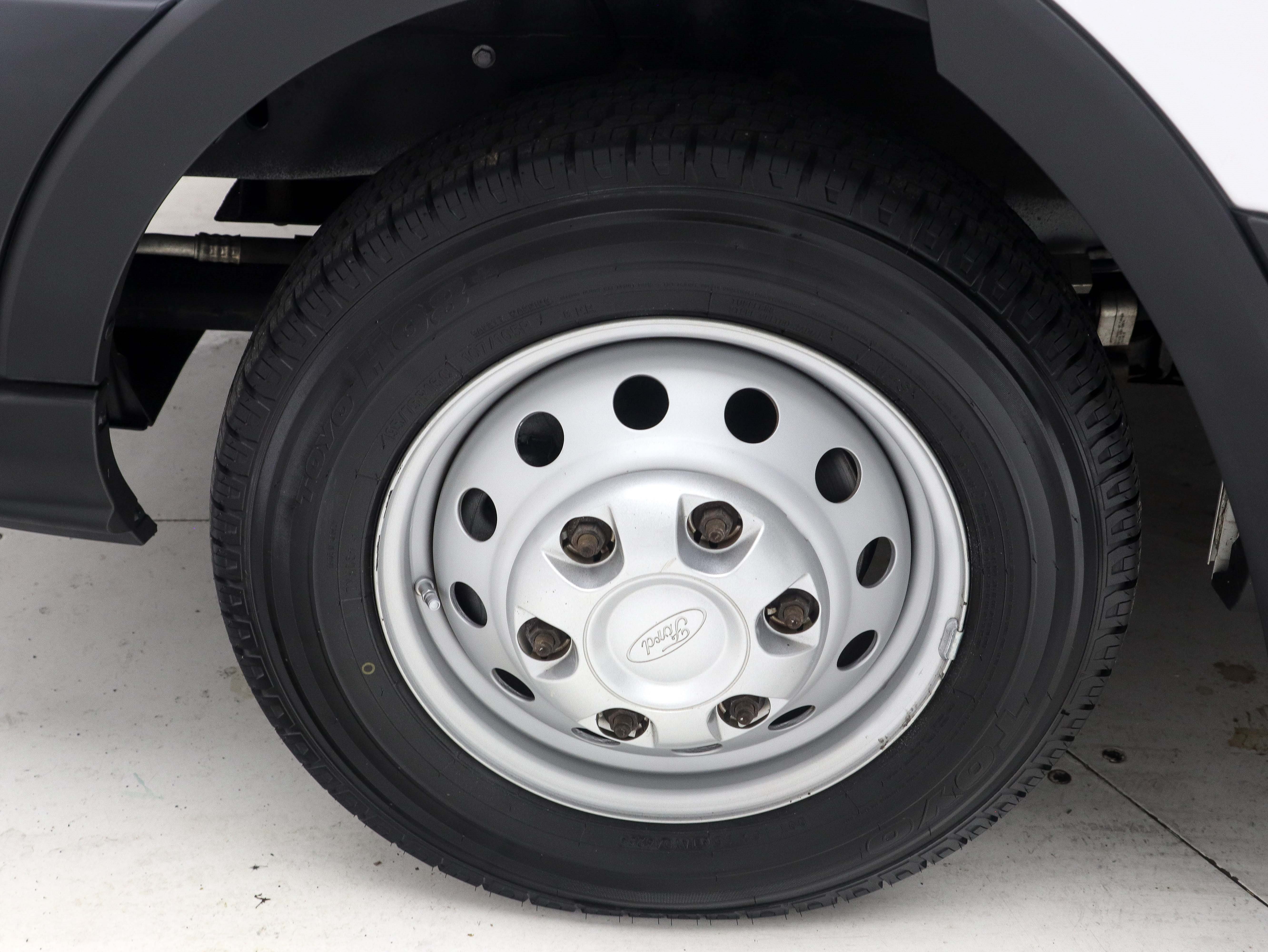 Used 2019 Ford Transit 350 XL RWD image 39