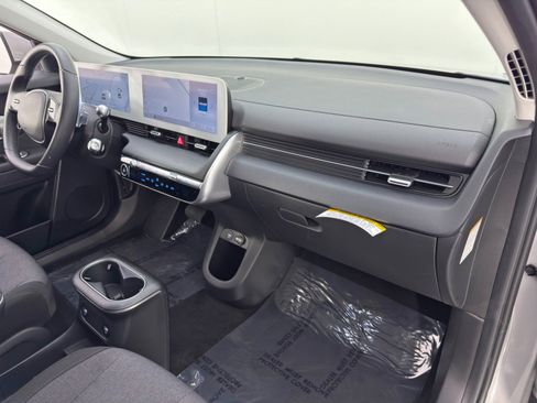 Used 2024 Hyundai Ioniq 5 SE image 13