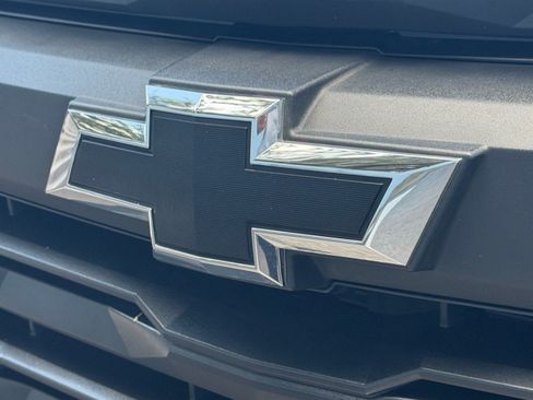 Used 2025 Chevrolet Colorado Trail Boss AWD/4WD image 44
