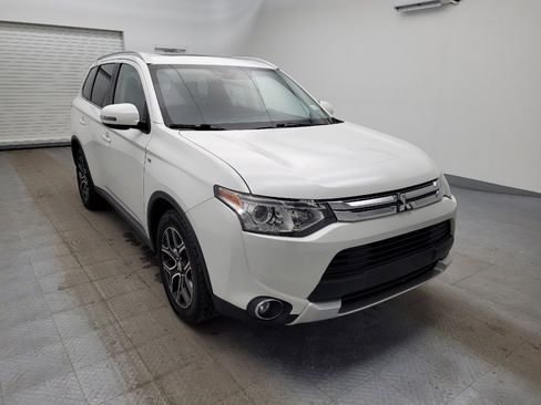 Used 2015 Mitsubishi Outlander GT image 13