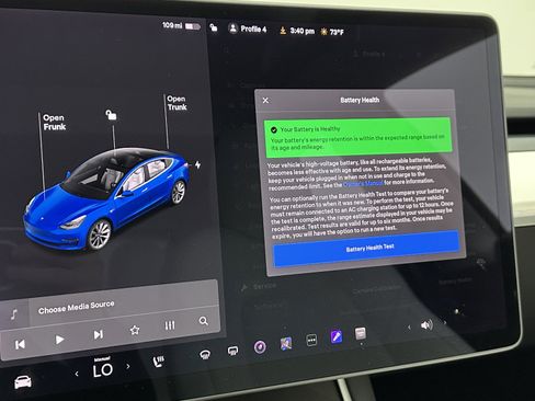 Used 2020 Tesla Model 3 Standard Range Plus image 16