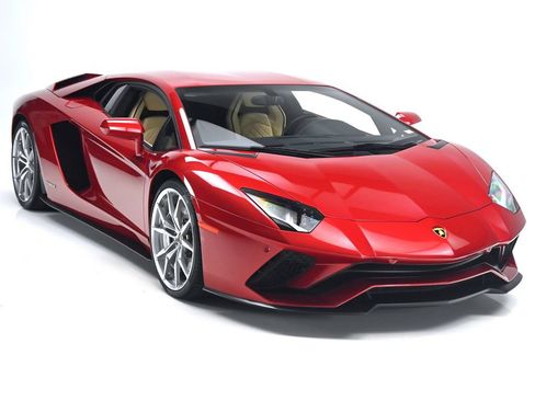 Used 2018 Lamborghini Aventador S AWD/4WD image 3