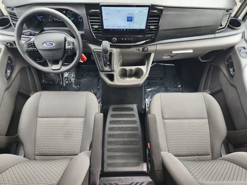 Used 2025 Ford Transit 350 XLT RWD image 26