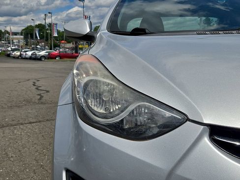 Used 2013 Hyundai Elantra GLS FWD image 11