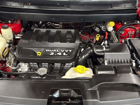 Used 2013 Dodge Journey FWD image 29
