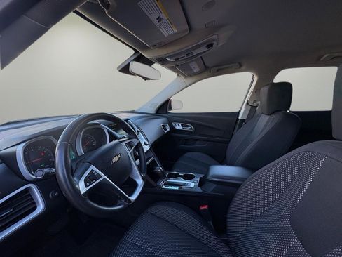 Used 2017 Chevrolet Equinox LT w/ Convenience Package image 14