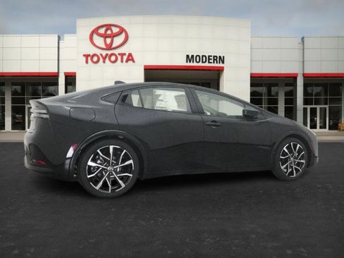 New 2026 Toyota Prius Plug-In Hybrid image 24