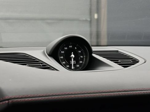 Certified 2025 Porsche Panamera 4 E-Hybrid AWD/4WD image 12