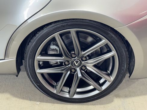 Used 2019 Lexus IS 300 F Sport w/ F Sport Package image 36