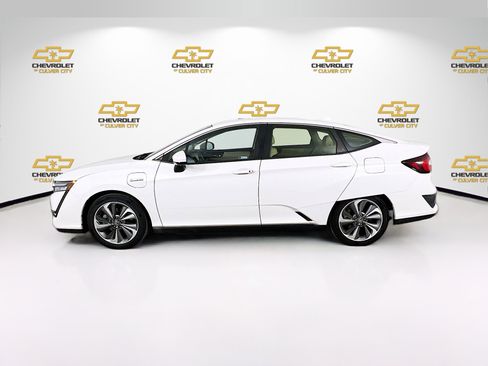 Used 2018 Honda Clarity Plug-In Hybrid image 4