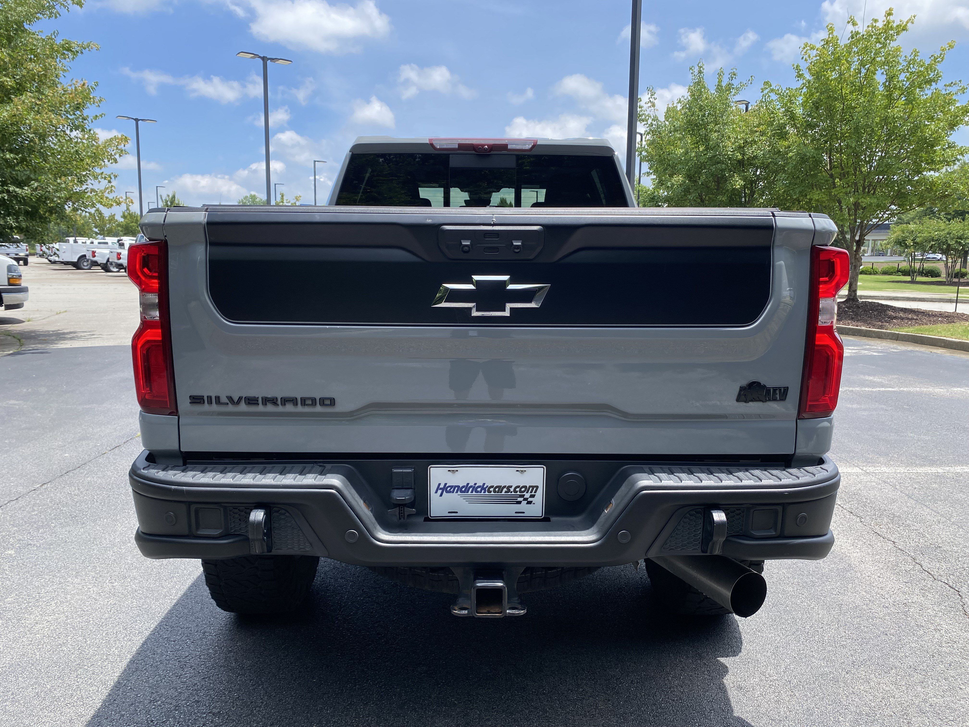 Used 2024 Chevrolet Silverado 2500 ZR2 w/ ZR2 Bison Edition AWD/4WD image 8