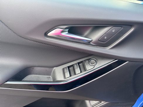 New 2025 Chevrolet Equinox RS image 28