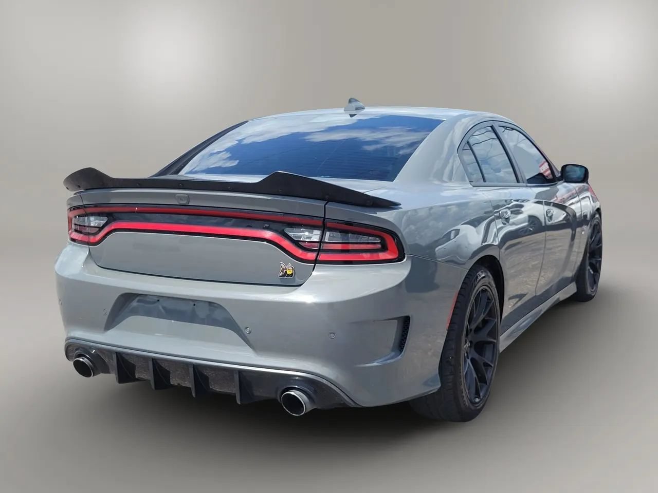 Used 2019 Dodge Charger Scat Pack w/ Dynamics Package RWD image 19
