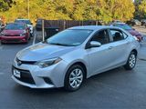 Used 2016 Toyota Corolla LE image 3