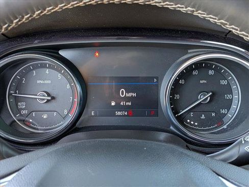 Used 2022 Buick Encore GX Select FWD image 10