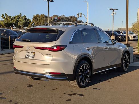 Certified 2024 MAZDA CX-90 Plug-In Hybrid w/ Premium Pkg image 12