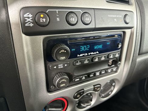 Used 2012 Chevrolet Colorado LT image 15