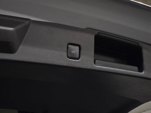 Used 2025 Ford Escape ST-Line Select image 34