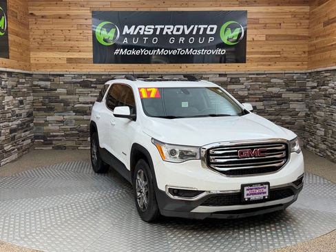 Used 2017 GMC Acadia SLT AWD/4WD image 2