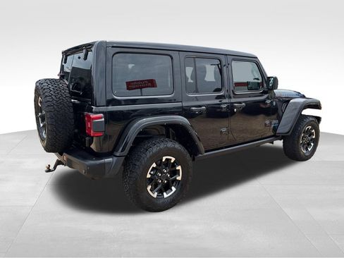 Used 2024 Jeep Wrangler Unlimited Rubicon 4xe AWD/4WD image 5