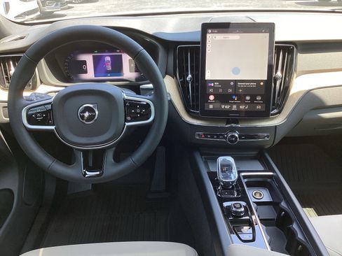 Used 2026 Volvo XC60 B5 Plus w/ Protection Package Premier image 75