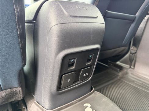 Used 2023 Ford Bronco Outer Banks w/ Sasquatch Package image 12