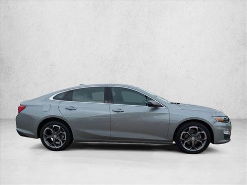 Used 2024 Chevrolet Malibu LT FWD image 4