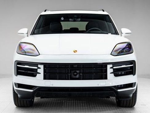 New 2026 Porsche Cayenne image 29