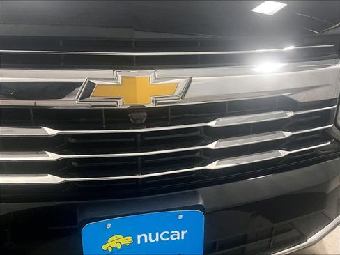Used 2025 Chevrolet Tahoe LT image 32