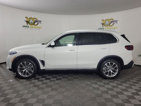 New 2026 BMW X5 xDrive40i image 4