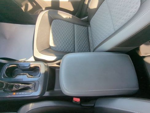 Used 2018 Chevrolet Colorado Z71 AWD/4WD image 21