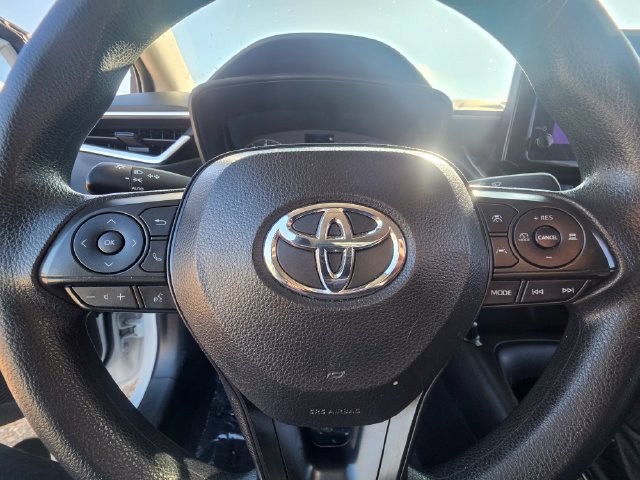 Used 2023 Toyota Corolla LE FWD image 12