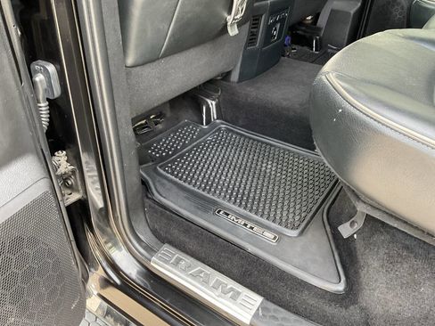 Used 2017 RAM 2500 Limited image 16