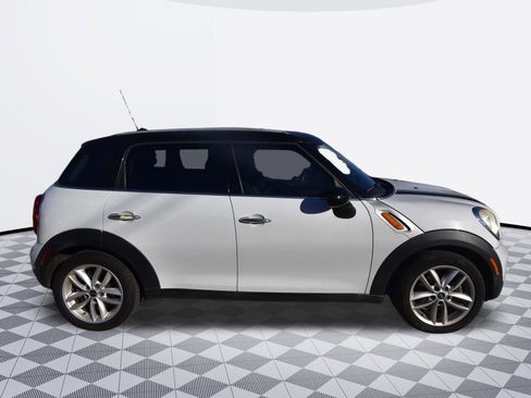 Used 2013 MINI Cooper Countryman image 3